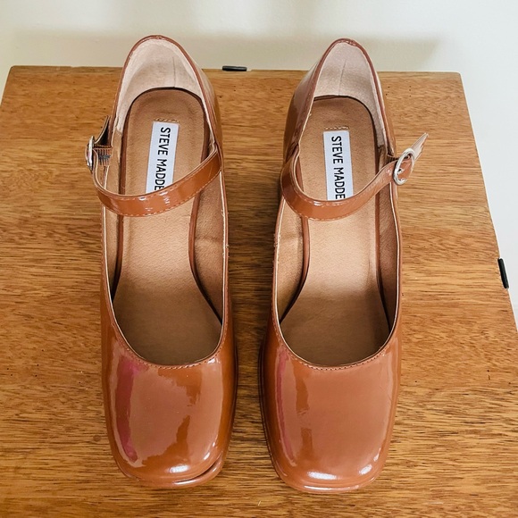 Steve Madden Tan Platform Mary Jane Heels - Picture 7 of 10
